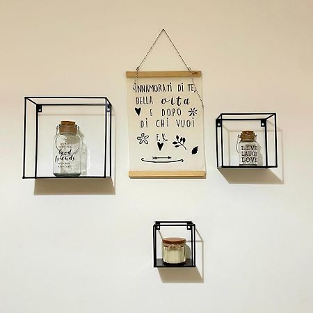Parvis Home Brindisi Bagian luar foto
